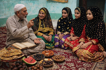 شب یلدا در هرمزگان؛ پاسداشت افسانه‌ها و میراث شفاهی در بلندترین شب سال