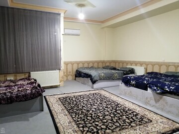 مالکان سوئیت‌های اجاره‌ای جوانرود برای دریافت مجوز قانونی اقدام کنند