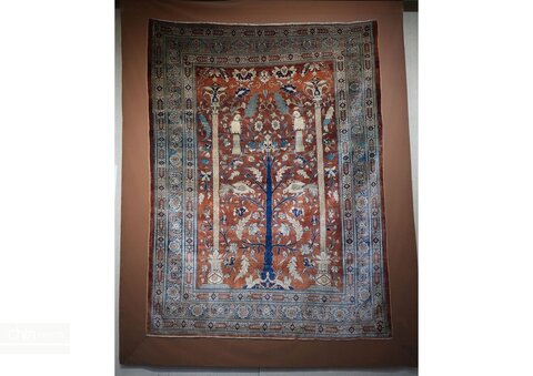 موزه فرش ایران؛ جایی که تار و پود به سخن می‌آیند