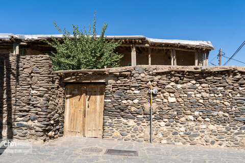 ورکانه؛ روستای سنگی در دل الوند