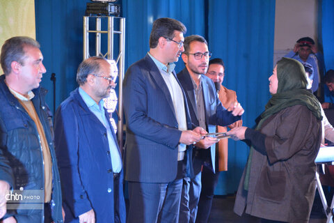 یلدای صنایع‌دستی یزد؛ شبِ پاسداشت هنرهای اصیل و تجلیل از دارندگان مهر اصالت ملی