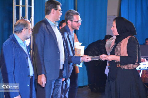 یلدای صنایع‌دستی یزد؛ شبِ پاسداشت هنرهای اصیل و تجلیل از دارندگان مهر اصالت ملی