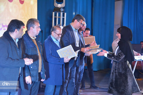 یلدای صنایع‌دستی یزد؛ شبِ پاسداشت هنرهای اصیل و تجلیل از دارندگان مهر اصالت ملی