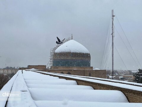 اولین بارش برف در مجموعه جهانی میدان امام (ره)(نقش جهان)