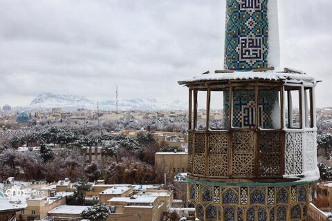 اولین بارش برف در مجموعه جهانی میدان امام (ره)(نقش جهان)