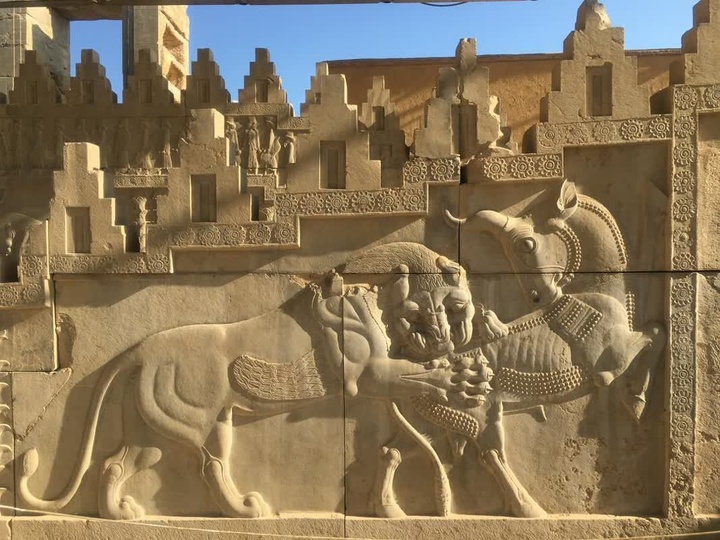 تخت‌جمشید میزبان آیین ملی شب یلدا