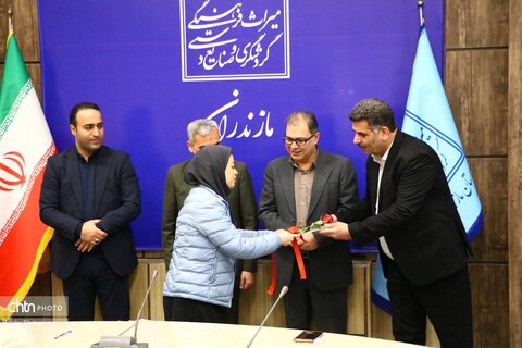 مراسم پاسداشت آیین یلدا در اداره کل میراث‌فرهنگی، گردشگری و صنایع‌دستی مازندران