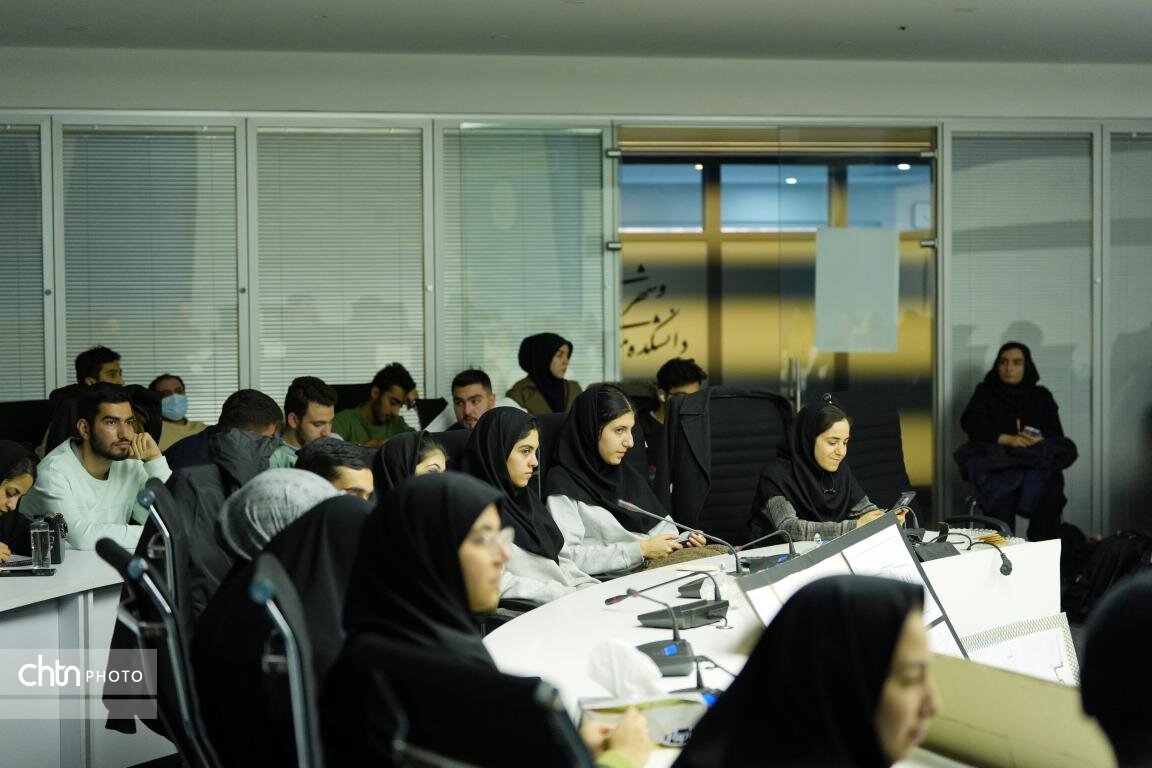 پنل تخصصی چالش‌های احیاء بناهای تاریخی از طریق مشارکت مردمی