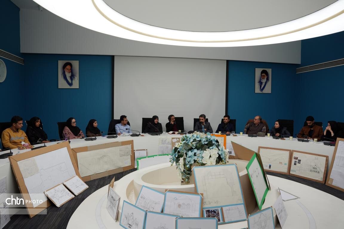 پنل تخصصی چالش‌های احیاء بناهای تاریخی از طریق مشارکت مردمی