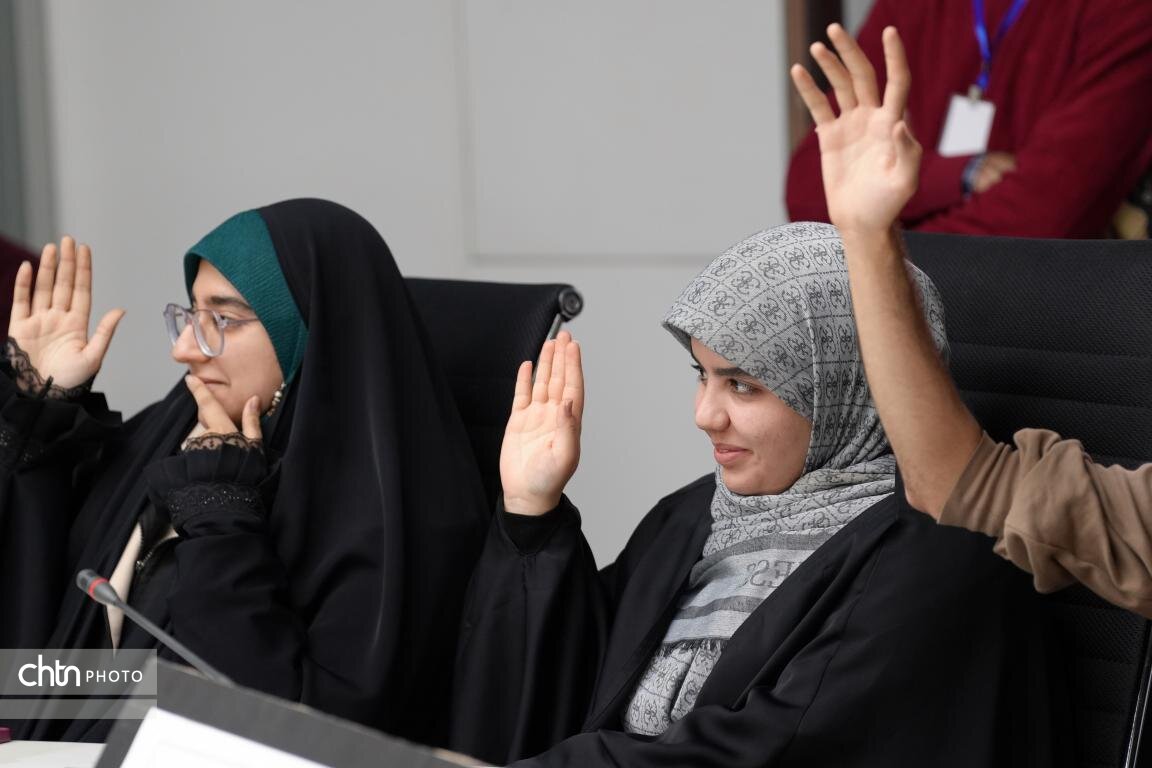 پنل تخصصی چالش‌های احیاء بناهای تاریخی از طریق مشارکت مردمی