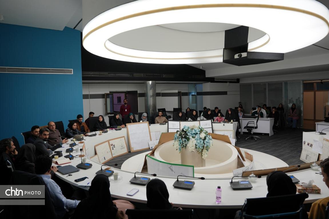 پنل تخصصی چالش‌های احیاء بناهای تاریخی از طریق مشارکت مردمی