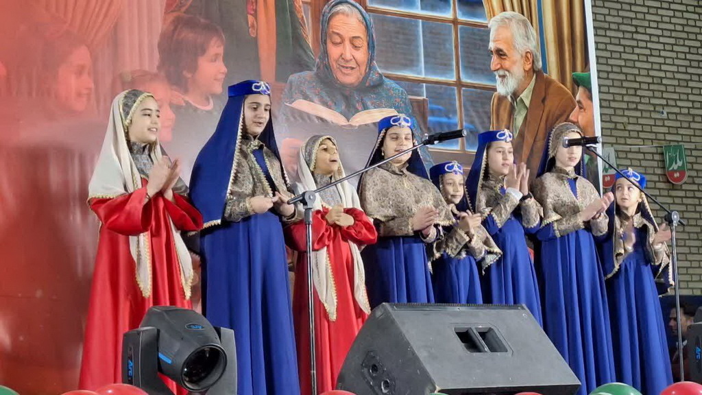 گرامیداشت شب یلدا در قزوین با جشن بزرگ خانواده