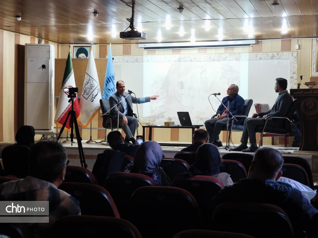 اجرای گفتوگوی تخصصی با محوریت دخمهها و استودانهای شوشتر به مناسبت هفته پژوهش