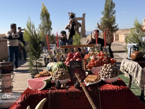 یلدا در تخت جمشید