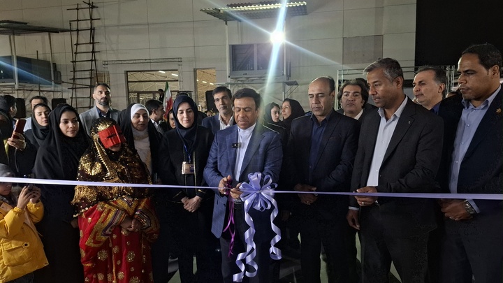 هفتمین نمایشگاه سراسری صنایع‌دستی در بندرعباس افتتاح شد
