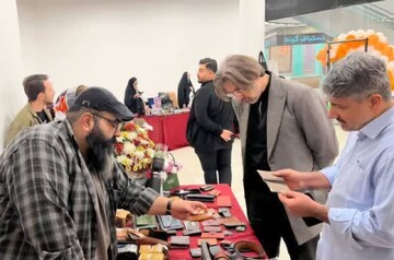 برگزاری نخستین نمایشگاه تخصصی هنرهای چرمی «چرم‌نگار» در دماوند