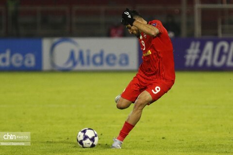 فوتبال تراکتور با الدحیل قطر در تبریز