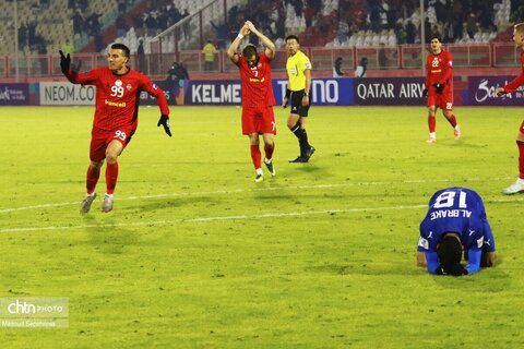 فوتبال تراکتور با الدحیل قطر در تبریز