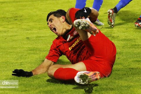 فوتبال تراکتور با الدحیل قطر در تبریز