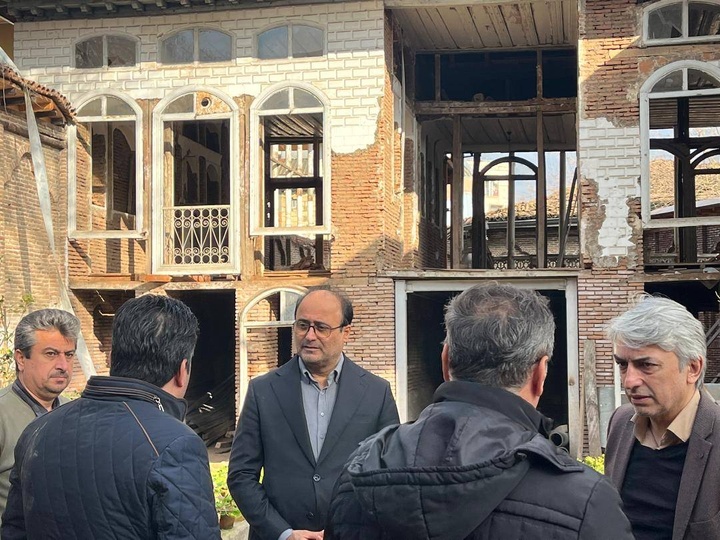ضرورت حفظ و بهره‌برداری اصولی خانه تاریخی حنانی