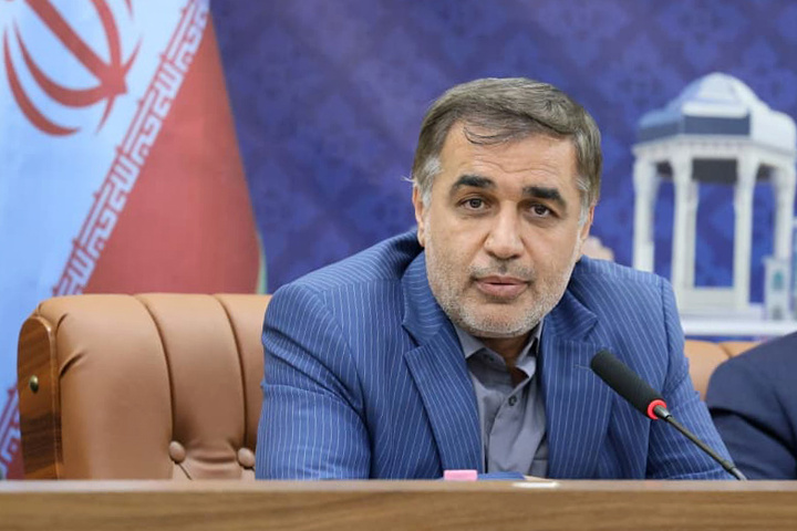 آورده اقتصادی استان فارس با توجه به جاذبه‌های گردشگری و تاریخی باید افزایش یابد