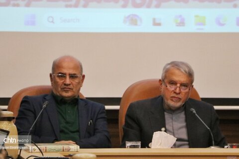 نشست هم‌اندیشی تخصصی اعضای هیات علمی دانشگاه مازندران با وزیر میراث‌فرهنگی