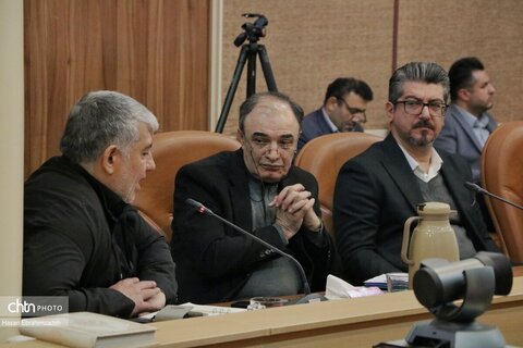 نشست هم‌اندیشی تخصصی اعضای هیات علمی دانشگاه مازندران با وزیر میراث‌فرهنگی