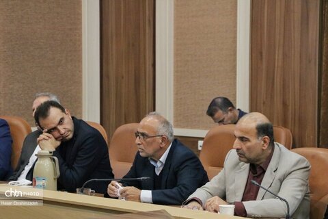 نشست هم‌اندیشی تخصصی اعضای هیات علمی دانشگاه مازندران با وزیر میراث‌فرهنگی