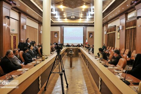 نشست هم‌اندیشی تخصصی اعضای هیات علمی دانشگاه مازندران با وزیر میراث‌فرهنگی