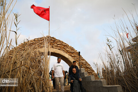 اجرای گشت فرهنگی ـ رسانه‌ای خبرنگاران داخلی و خارجی و فعالان فضای مجازی در خرمشهر