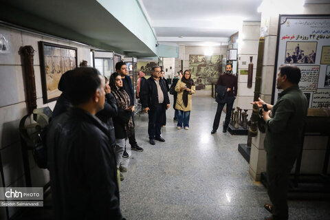 اجرای گشت فرهنگی ـ رسانه‌ای خبرنگاران داخلی و خارجی و فعالان فضای مجازی در خرمشهر