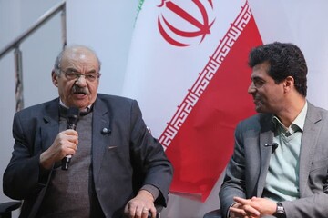 مرزهای بسیاری از کشورها از اوایل قرن بیستم با خط‌کش قدرت‌های استعماری ترسیم شده است