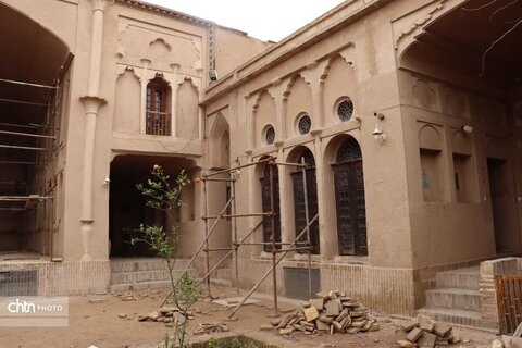 نظارت میدانی استاندار یزد بر طرح‌های فرهنگی، تاریخی و گردشگری