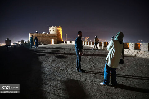 گشت خبرنگاران داخلی و خارجی در قلعه و موزه شوش