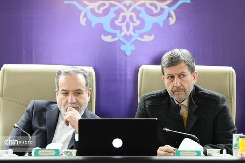 نشست وزیر امورخارجه با رئیس محمدابراهیم زارعی و مدیران ارشد اصفهان