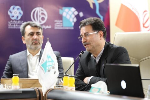 نشست وزیر امورخارجه با رئیس محمدابراهیم زارعی و مدیران ارشد اصفهان