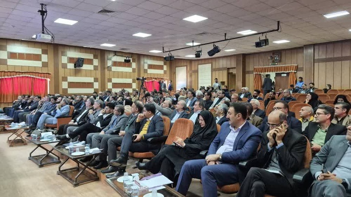 برگزاری همایش «وفاق ملی و سرمایه‌گذاری برای تولید» با محوریت گردشگری در شهرستان سپیدان