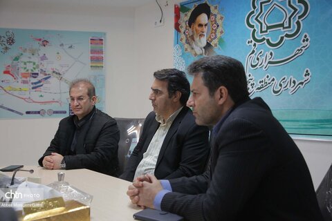 بازدید مدیرکل امور پایگاه‌های میراث‌ملی وزارت میراث‌فرهنگی از آثار تاریخی قم