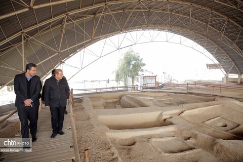 بازدید مدیرکل امور پایگاه‌های میراث‌ملی وزارت میراث‌فرهنگی از آثار تاریخی قم