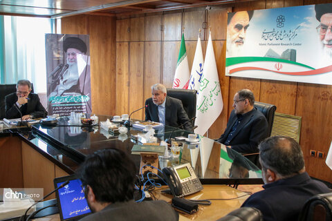 نشست مشترک مرکز پژوهش‌های مجلس با وزارت میراث فرهنگی، گردشگری و صنایع دستی