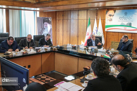 نشست مشترک مرکز پژوهش‌های مجلس با وزارت میراث فرهنگی، گردشگری و صنایع دستی