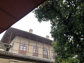 دلِ بافت تاریخی گرگان، زیر باران