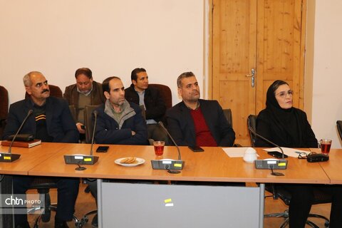 نشست تخصصی باستان‌شناسی با محوریت دست‌ساخته‌های پارینه‌سنگی