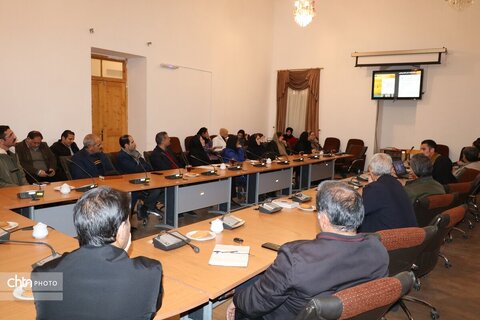 نشست تخصصی باستان‌شناسی با محوریت دست‌ساخته‌های پارینه‌سنگی