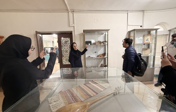 نقش آموزش مستمر در توسعه و اشتغال‌زایی صنایع‌دستی