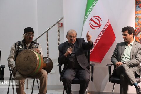 حوض نقالی باحضور استاندان در <<شنبه های گفت وگو >>در موزه بزرگ خراسان