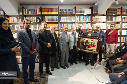 بزرگداشت هادی گروسین؛ پاسداشت سال‌ها پژوهش در همدان‌شناسی