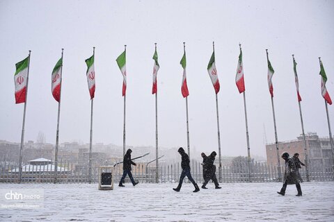 بارش سنگین برف در سنندج