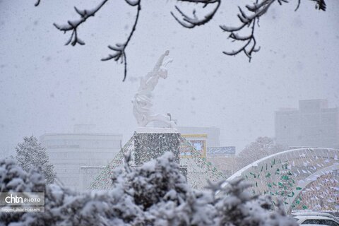 بارش سنگین برف در سنندج