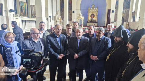 بازدید سیدرضا صالحی‌امیری وزیر میراث‌فرهنگی، گردشگری و صنایع‌دستی از کلیسای سرکیس مقدس تهران